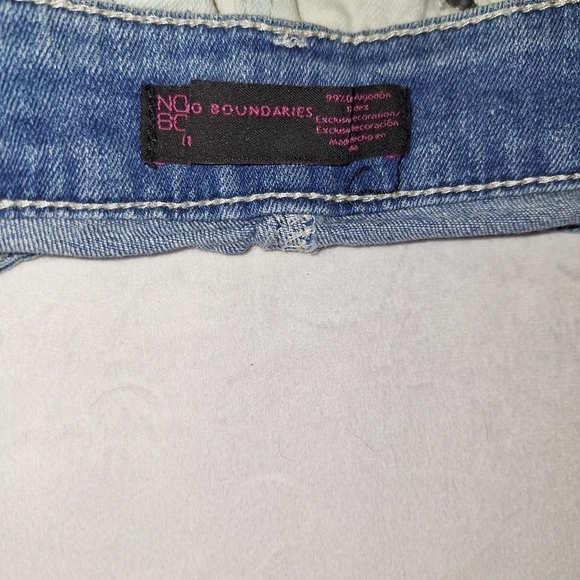 No boundaries independence day shorts size 11 - Picture 4 of 4